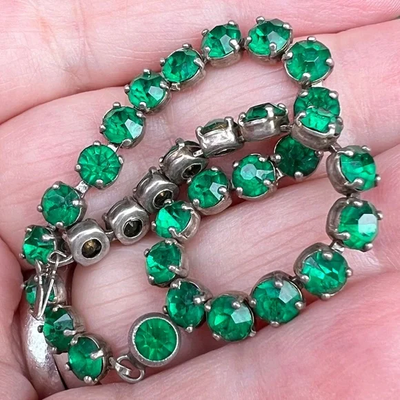 VINTAGE ART DECO STERLING SILVER EMERALD GREEN RHINESTONES TENNIS BRACELET